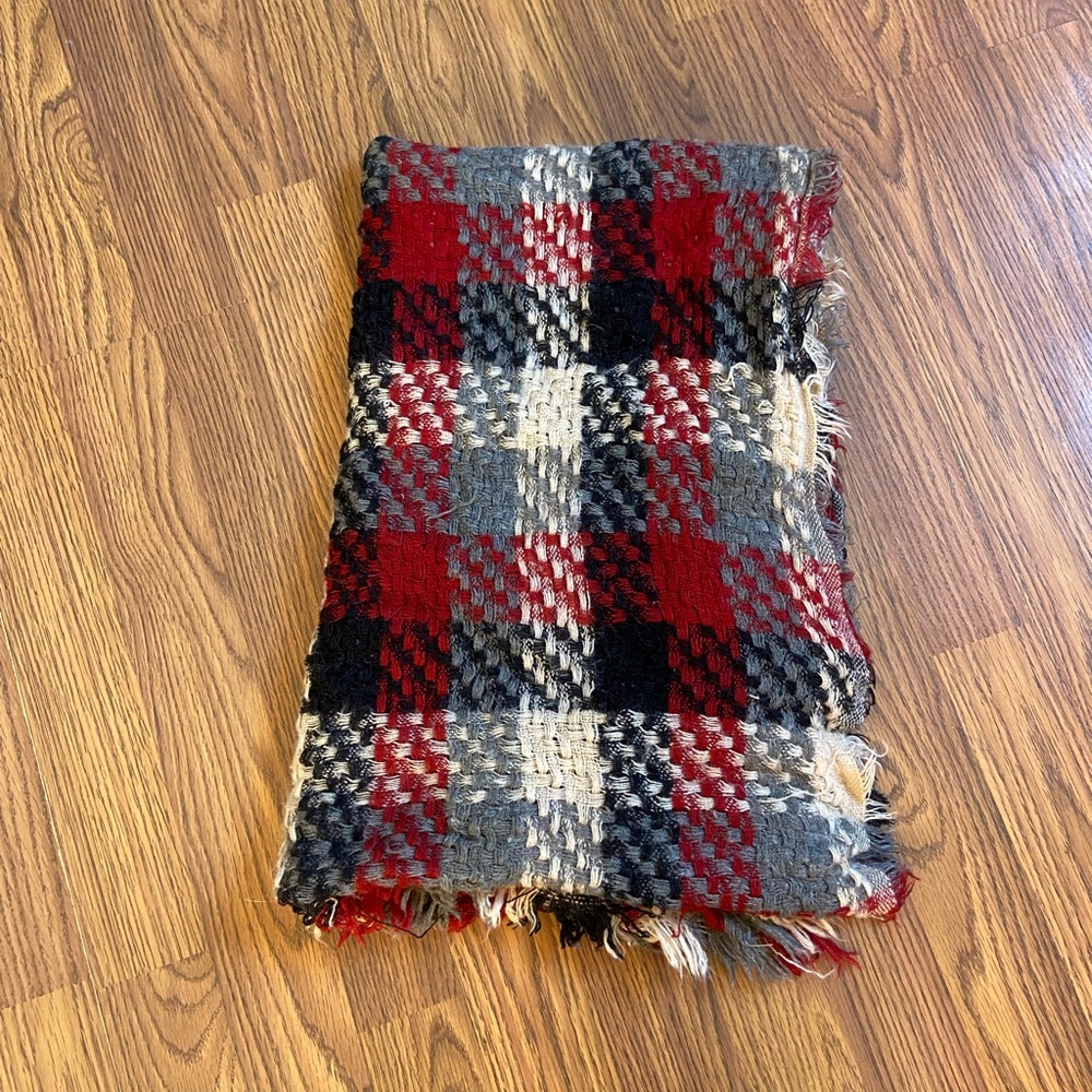 Scarf - 28” x 88”